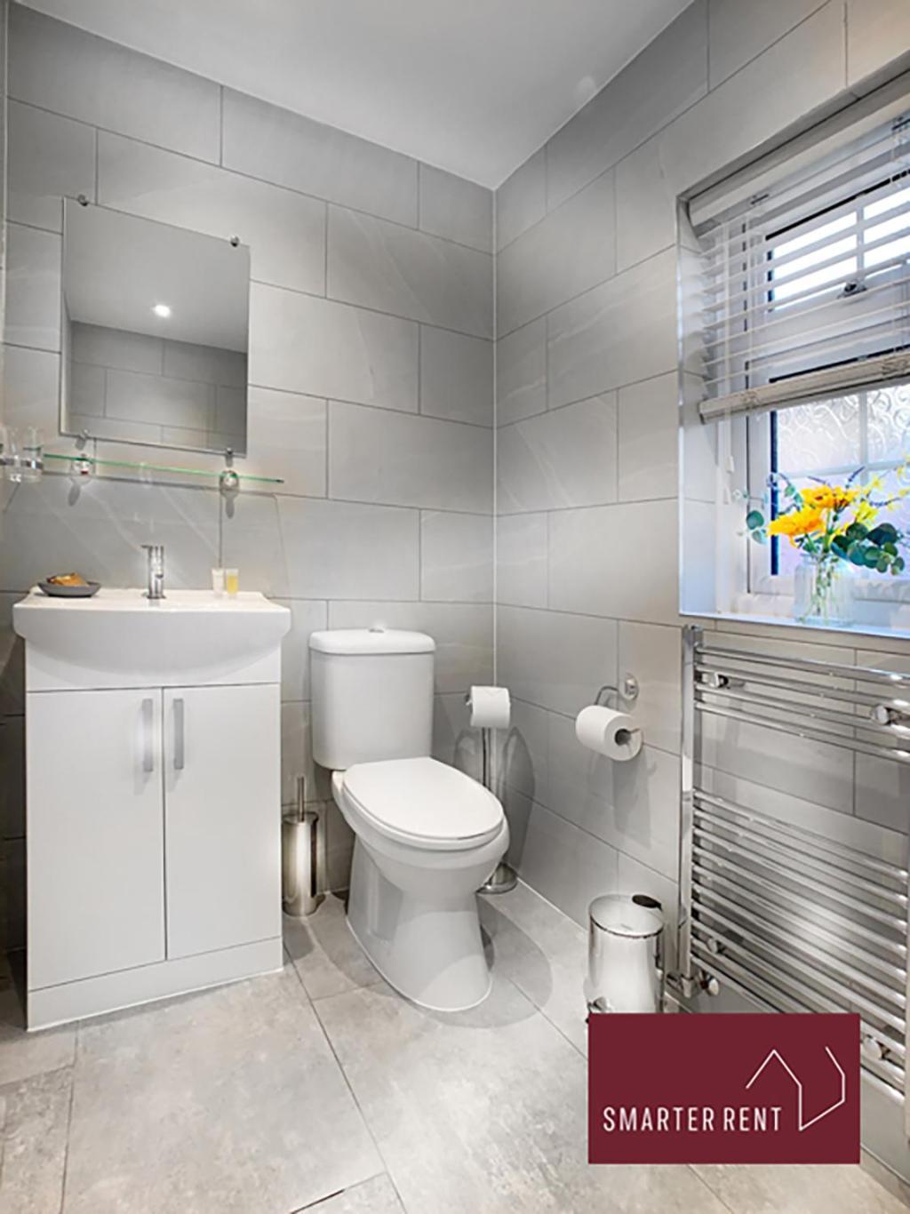 Wokingham - 2 Bed Modern House - Parking Apartment Exterior foto